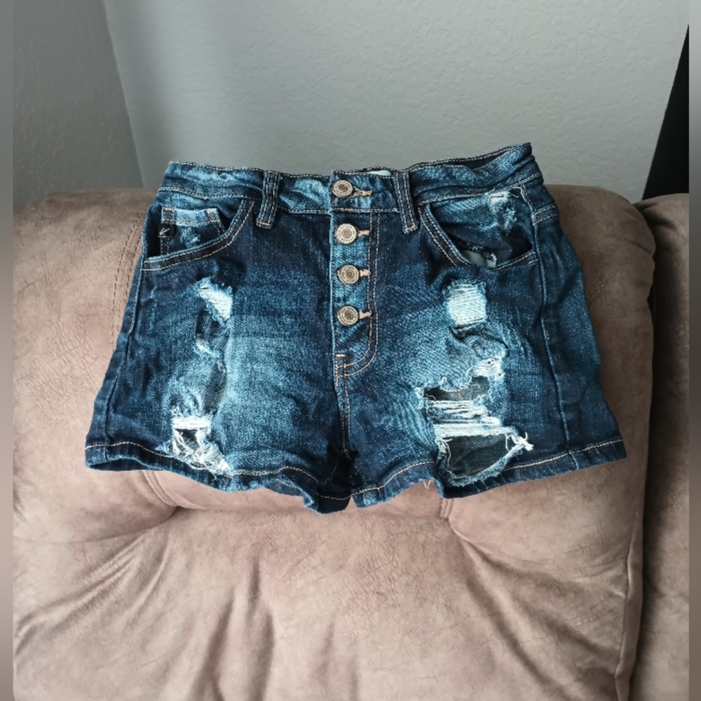 KanCan jean shorts